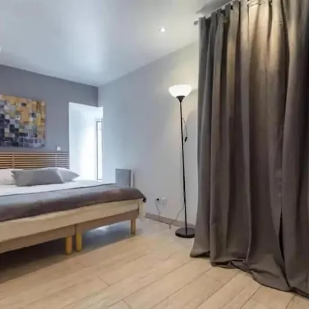 Signature Penthouse At Villefranche, Steps To Beach, Limited-time Offer Villefranche-sur-Mer