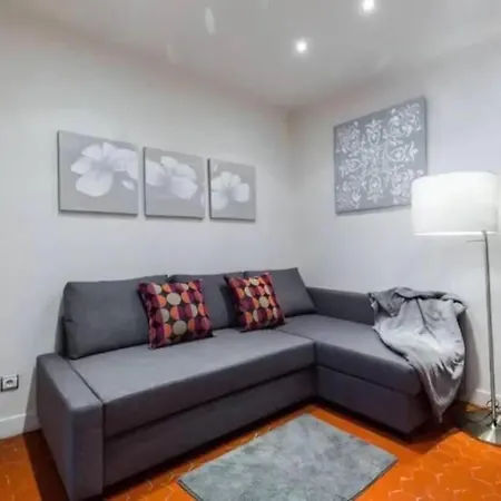 Signature Penthouse At Villefranche, Steps To Beach, Limited-time Offer Apartment