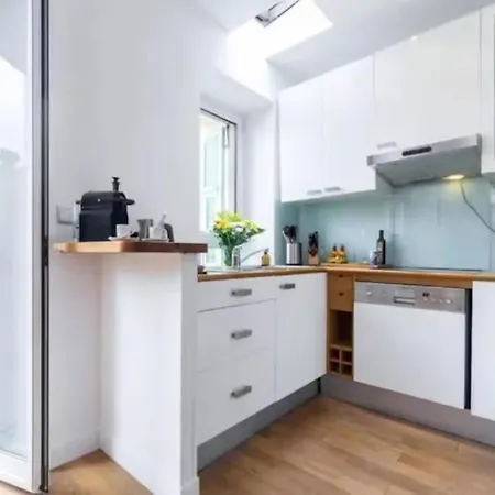 Apartment Signature Penthouse At Villefranche, Steps To Beach, Limited-time Offer *
